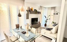 Giuseppe&Carolina Citylife Lux Appartment Fiera Milano
